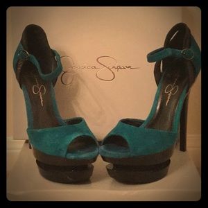 EUC Jessica Simpson Emerald Kidsuede Heels